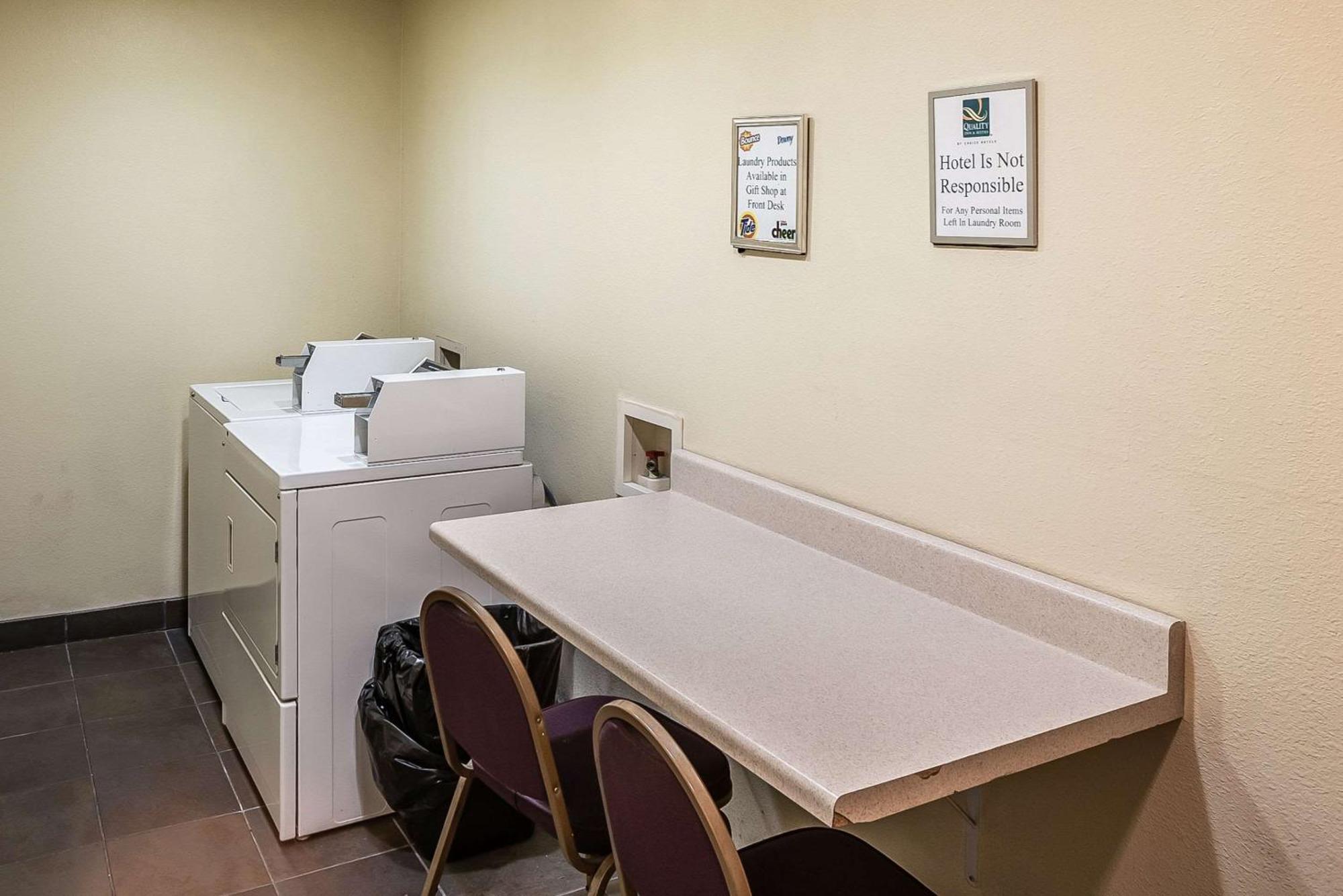 Quality Inn & Suites Hannibal Luaran gambar