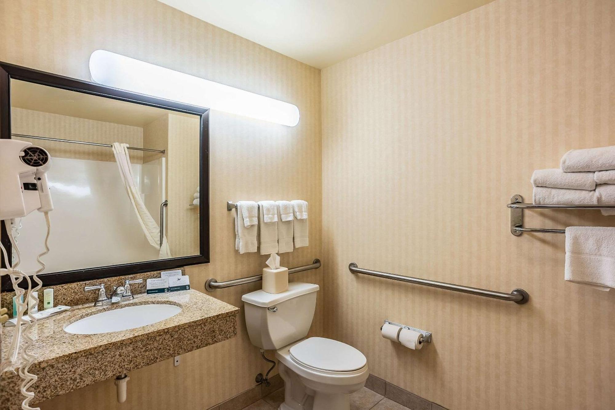 Quality Inn & Suites Hannibal Luaran gambar