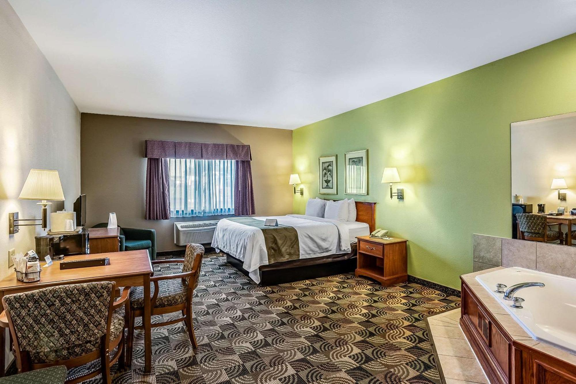 Quality Inn & Suites Hannibal Luaran gambar